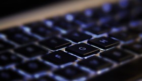 docker扩展Docker-compose，实现快速更新容器代码